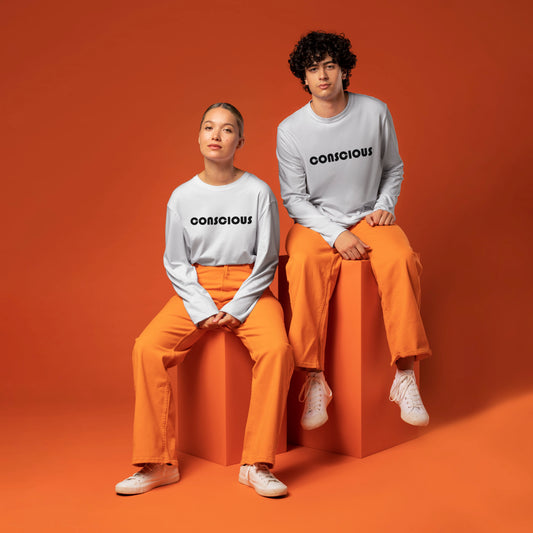 Conscious T-shirt & Cap